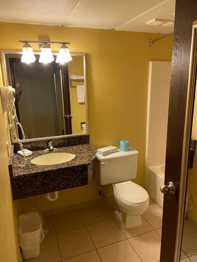 Ok Hotel Оклахома Сити Екстериор снимка